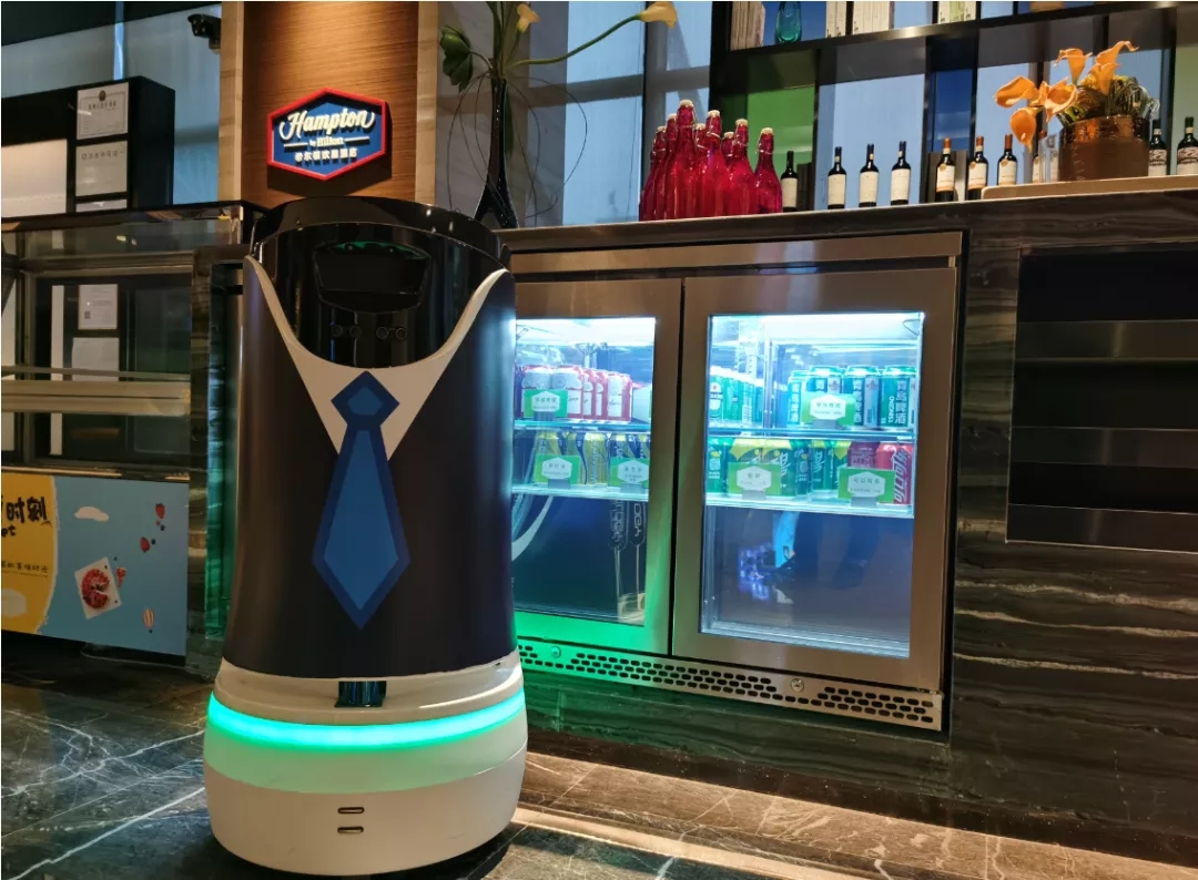 酒店服務機器人